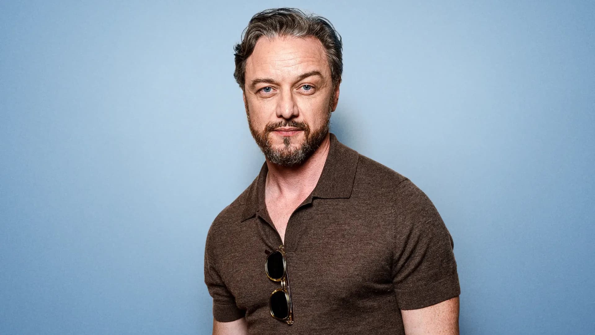James McAvoy se lance derrière la caméra avec "California Schemin'" cet automne