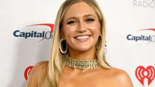 Maggie Sajak, la fille de Pat Sajak, officialise son histoire d'amour avec un joueur de baseball