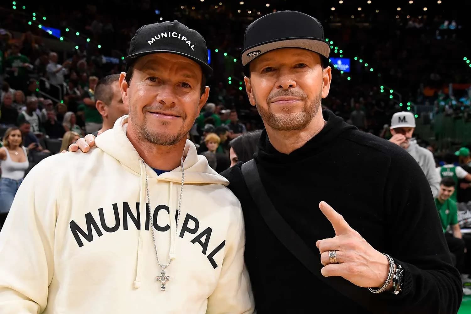 Donnie Wahlberg prêt à sacrifier la moitié de son salaire pour tourner à Boston