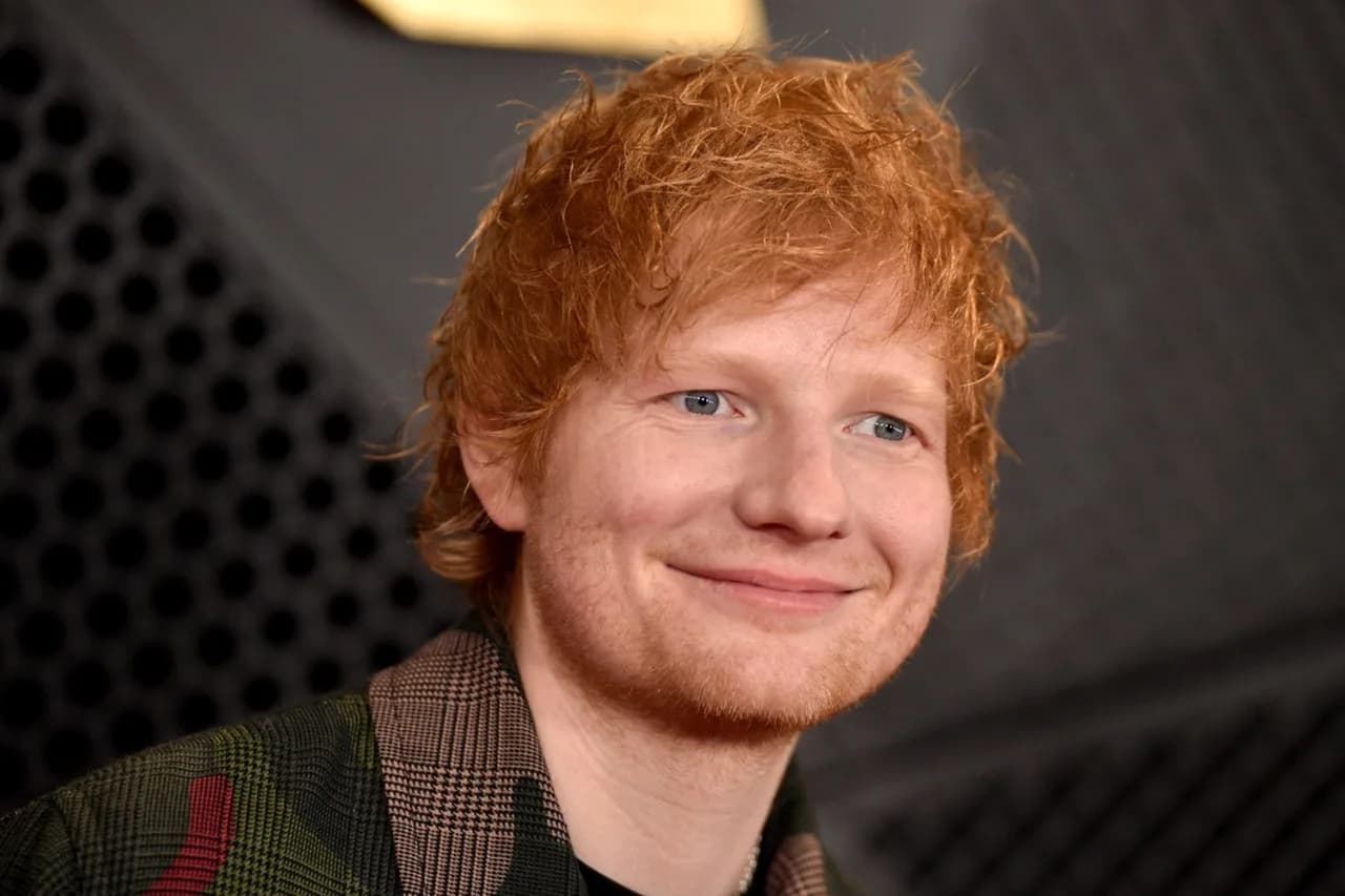 Décryptage : Ed Sheeran et la nouvelle vague de transformations capillaires qui marquent 2026
