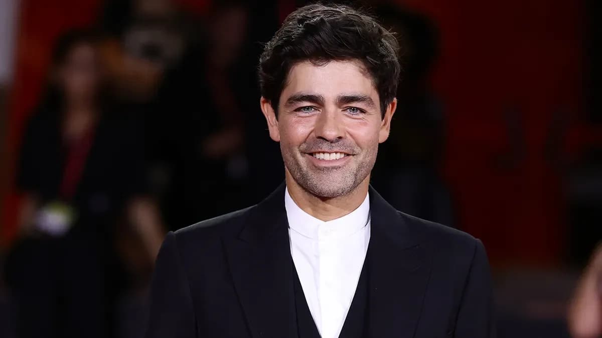 Le cameo manqué d’Adrian Grenier dans Le Diable s’habille en Prada 2 enfin expliqué